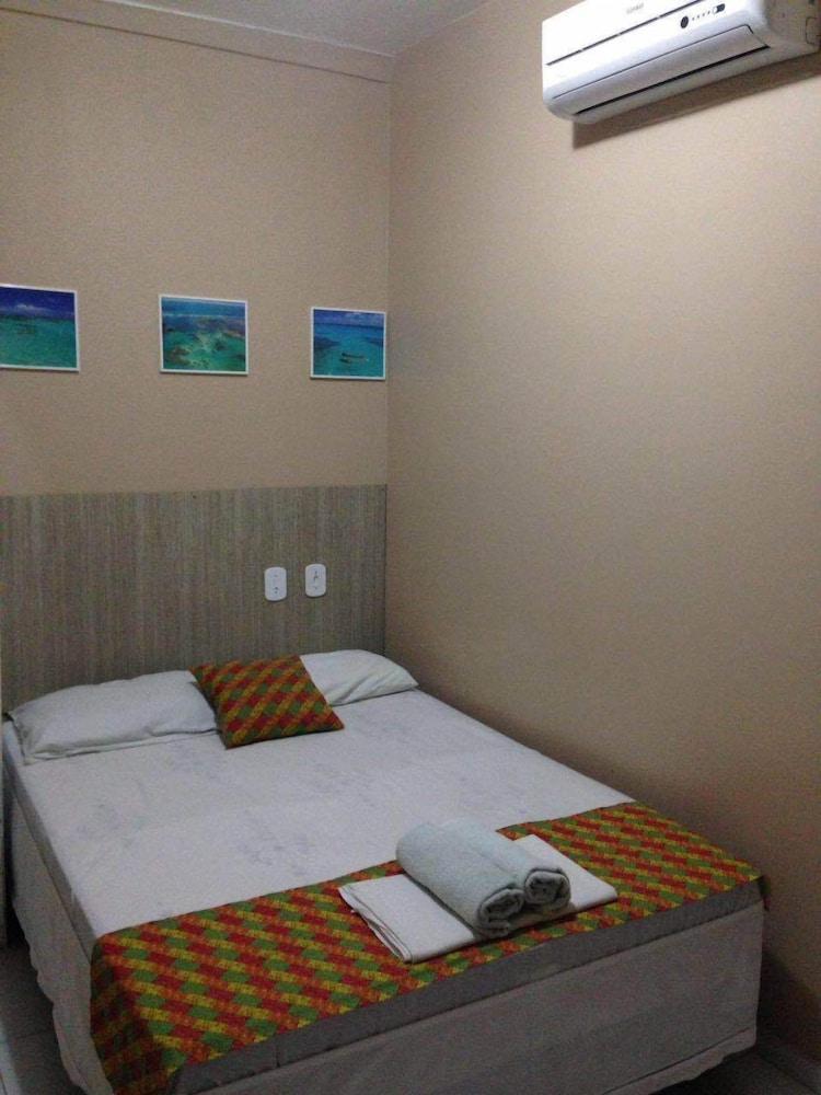 Hotel Pajucara 3*