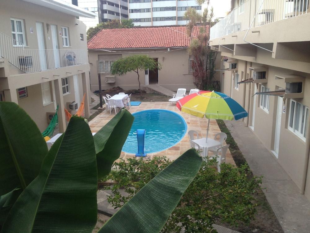 Hotel Pajucara 3*
